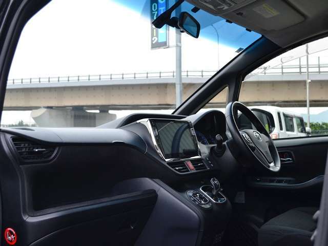 当店では各社オートローンのご相談も承っております。新車/MAX120回・中古車/MAX84回お気軽にご相談ください。