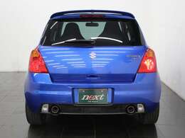 5MT　ディスプレイオーディオ　カープレイ　USB入力　Bluetooth　ETC　HIDヘッドライト　オートエアコン　純正アルミホイール　スマートキー