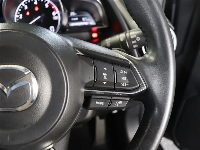 【アダプティブクルーズコントロール】追従機能付きのクルーズコントロールです。設定した速度で走り続けることができますので、高速道路などで便利な機能です♪