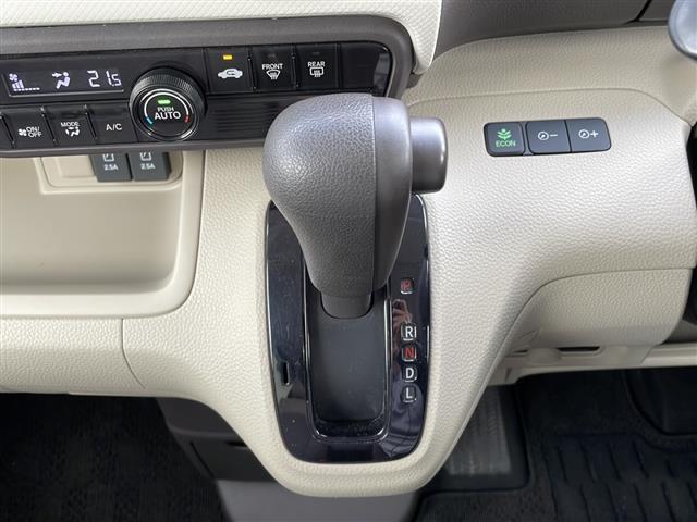 【　シフト　】スムーズなシフトチェンジで快適にお車を操縦していただけます！