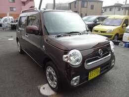 外装大きな傷凹み無く綺麗です