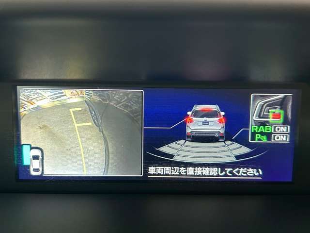 【サイドモニター】装備で死角側も安心ですね！細い道を通る時なども便利です☆