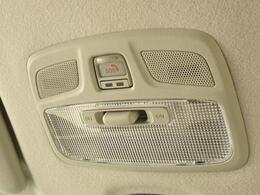 緊急時の通報がボタン操作ひとつで出来るのはもちろん、ドアロックやハザードランプの消灯などをスマートフォンアプリからおこなえる　スズキコネクト車です。　※ご利用には、別途手続きが必要です。