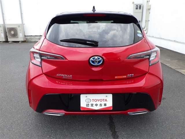 トヨタ認定中古車保証付！（1年間、距離無制限　HV車はHV保証付）　別途延長保証もご用意しております♪　ぜひ現車を確認にご来店ください