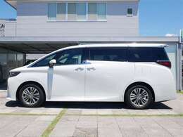 弊社専任のスタッフによるまるまるクリンを実施。