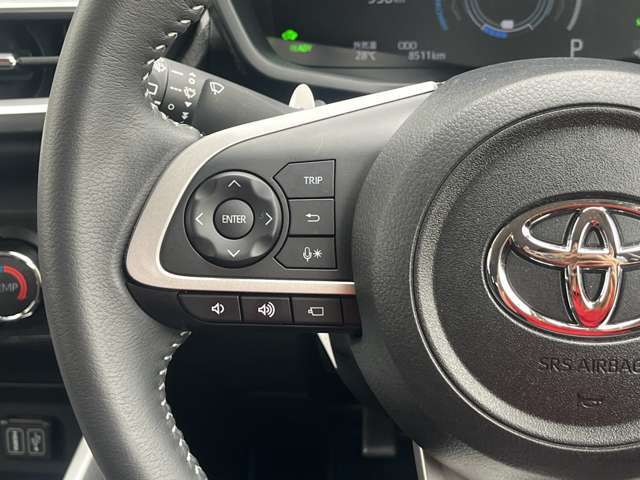 ステアリングスイッチ