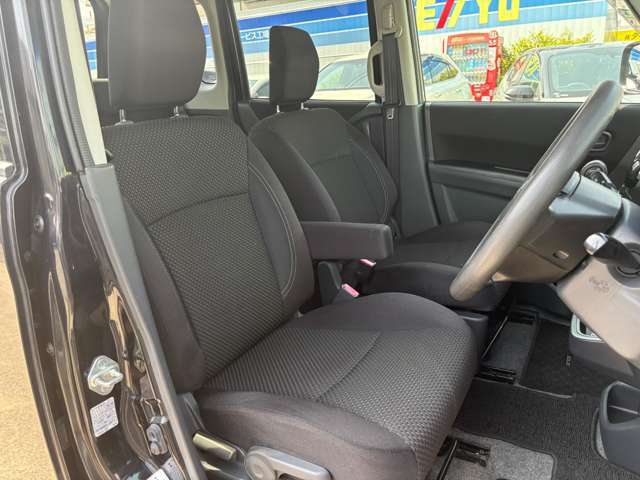 自社陸運局指定工場完備！国家資格車検検査員やメーカー資格1級を持った整備士による整備。ステレオ、エアコン等走行に関係のない所も不具合箇所があれば修理してお渡しいたします。