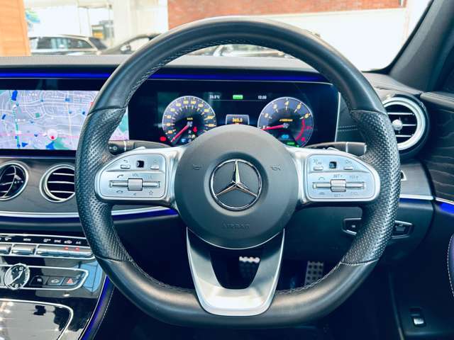 安心してカーライフを始めていただく事ができるよう、納車前にディーラー整備工場もしくは熟練メカニックが在籍する整備工場にて点検を行ない、必要な整備を実施致します。