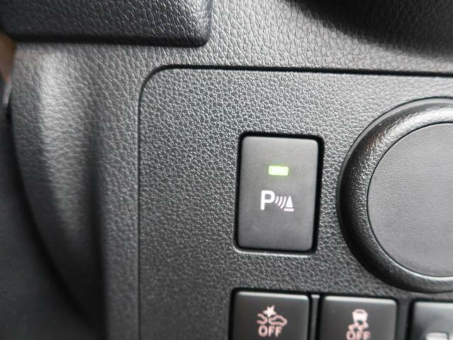 コーナーセンサー解除ボタンでオン・オフをワンタッチ操作ができます。