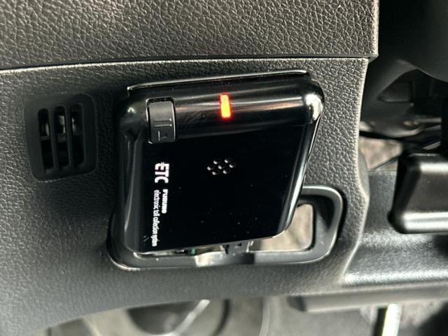 お車に合わせて無料保証以外にも、保証範囲、期間、距離を拡充させた有料保証もご用意しております！中古車の購入が初めてで不安・・・というお客様もご安心ください！
