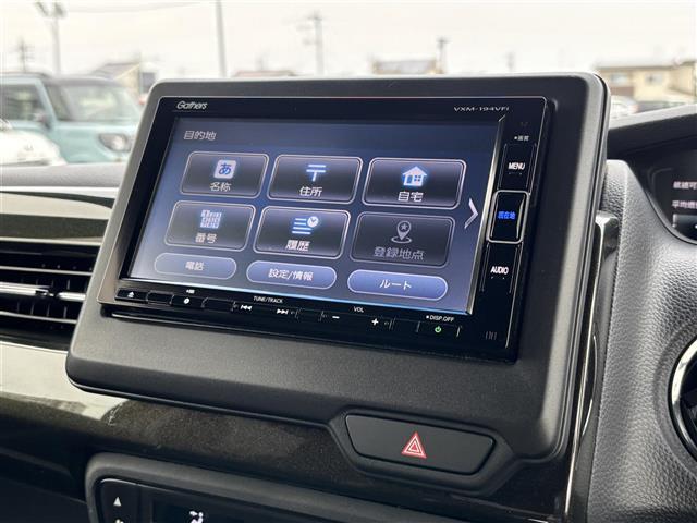 気になる車はすぐにお問い合わせください！右のカーセンサー専用無料ダイヤルから、専門スタッフがお車のご質問にお答えいたします！