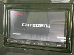 【ナビゲーション】目的地までしっかり案内してくれる使いやすいナビ。Bluetooth接続すればお持ちのスマホやMP3プレイヤーの音楽を再生可能！毎日の運転がさらに楽しくなります！！