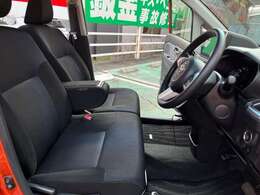 陸運局指定または認証工場にてしっかり整備を行いご納車させて頂いております！車検・ご納車後のアフターケアもお任せ下さい！