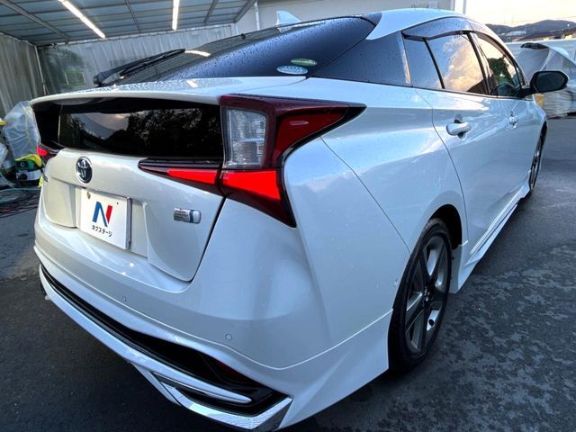 ☆全国のネクステージからお取り寄せが可能※！遠方の店舗に展示してあるクルマが気になる場合も、最寄りの店舗でご覧いただくことが可能です！是非私たちに要望をお聞かせください！※別途費用