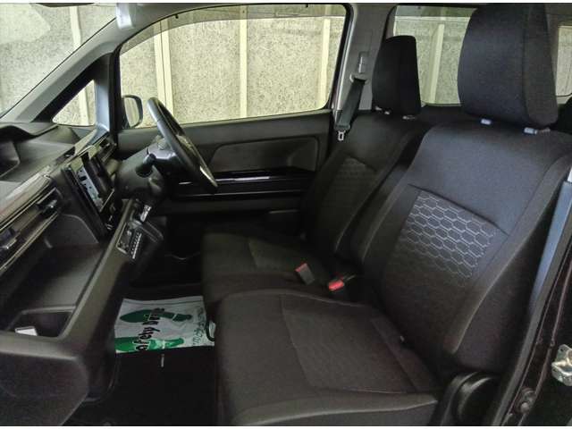 お電話いただければお車のキズの有無等、気になるところもお伝えできますヨ！