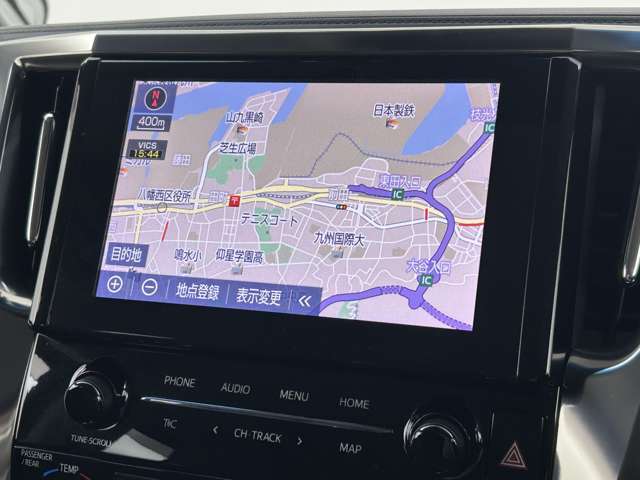 【純正ナビ】専用設計で車内の雰囲気にマッチしたナビが装備されています！利用時のマップ表示は見やすく、いつものドライブがグッと楽しくなります！