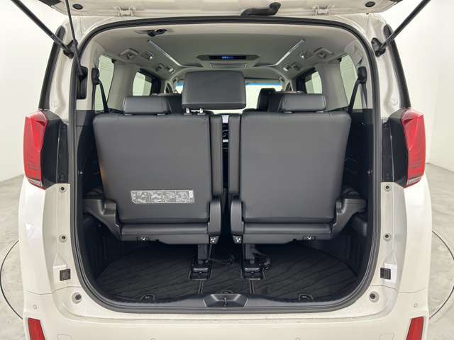 ◆【トランク】積み込みやすくて、たっぷり積める荷室です。シートアレンジできるものは、乗車人数と荷物の量や大きさによってシートを動かすことができるので、より快適なドライブが可能です！