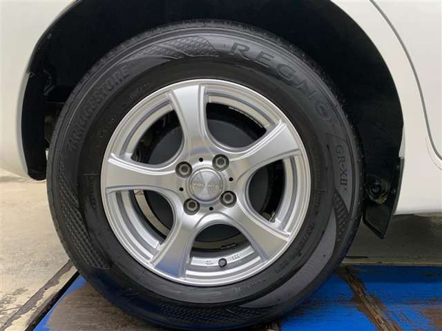 185/70R14インチ　アルミホイール