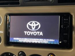 【純正ナビ】人気の純正ナビを装備。オーディオ機能も充実しており、Bluetooth接続すればお持ちのスマホやMP3プレイヤーの音楽を再生可能！毎日の運転がさらに楽しくなります！！