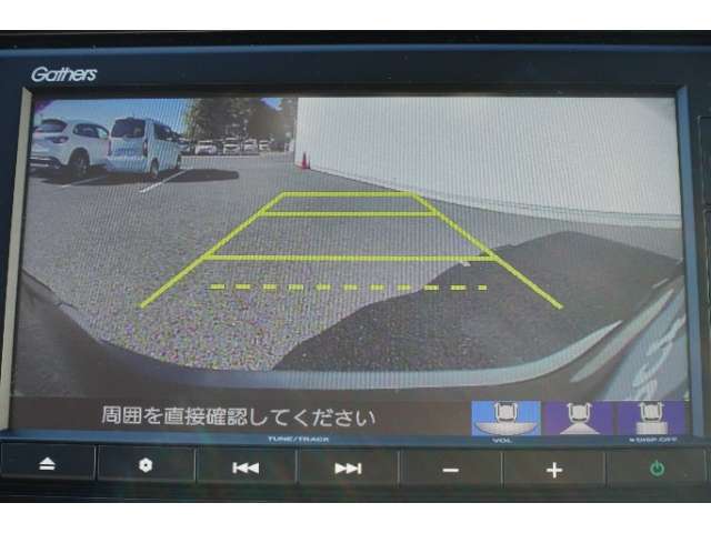 ☆バック時に後方がリアルタイム映像で確認☆駐車時や夜間のバック時に大活躍☆運転スキルに関わらず必須装備☆