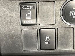 【パワースライドドア】スマートキーや運転席のスイッチでスライドドアの開閉が可能♪電動だから力を入れてドアを開ける必要が無く、小さいお子様でも、重い荷物を持っている時もラクに開け閉めできます♪