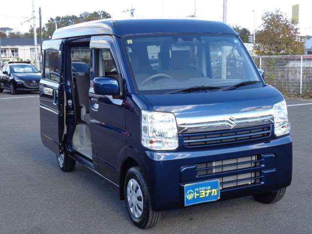 ★ご契約から納車まで担当営業を中心に、各スタッフ全員協力の上、迅速に進めさせていただきます。契約後車庫証明等の手続き中に、納車前車検又は点検をさせて頂き、ベストな態勢で納車の準備をさせて頂きます★