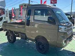 特別有料色には別途費用がかかります。・お住まいの地域によって車庫証明費用がかかる場合がございます。