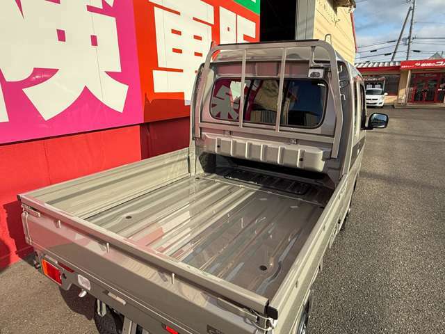 中古車の購入は何かと不安があるかと思います。少しでも気になることがあればお気軽にご連絡ください！皆様からのお問い合わせ心よりお待ちしております♪お問い合わせ→0078-6003-660457までお願い致します。