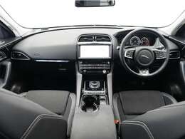 「キズやエンジンの状態は?」「イヤな臭いはしない?」「修理歴や水没車じゃないか気になる！」どんな小さな不安でもお答えします。お気軽にお問い合わせください！