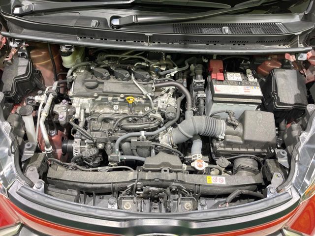 親切・丁寧な専門メカニックスタッフが応対！・車検・点検整備・事故等の修理などアフターサービスも安心。お車のカスタマイズもネクステージのサービススタッフまでご相談ください！