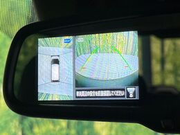 【アラウンドビューモニター】専用のカメラにより、上から見下ろしたような視点で360度クルマの周囲を確認することができます☆死角部分も確認しやすく、狭い場所での切り返しや駐車もスムーズに行えます。