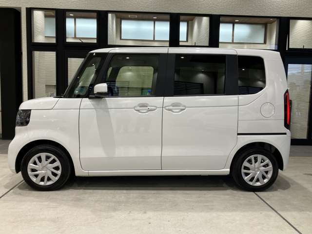 ホンダの安全運転支援システム「HondaSENSING」がついております！車線維持支援システムや、前走車を検地し、自動で加減速を行うアダプティブ・クルーズ・コントロールなど全部で8種類あります！
