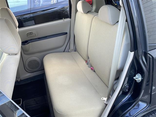 店舗にて現車の確認もいただけますので、お電話で在庫のご確認の上、是非ガリバー黒部店までご来店くださいませ！！！