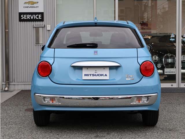 光岡自動車WEST店です！　当店在庫をご覧頂き誠にありがとうございます。