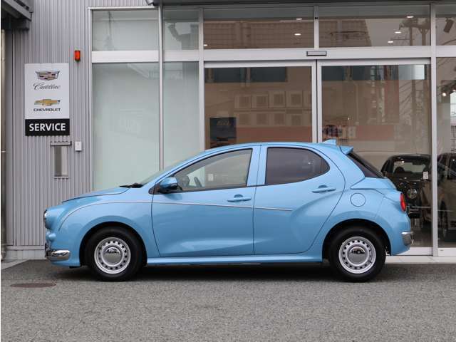 光岡自動車WEST店です！　当店在庫をご覧頂き誠にありがとうございます。