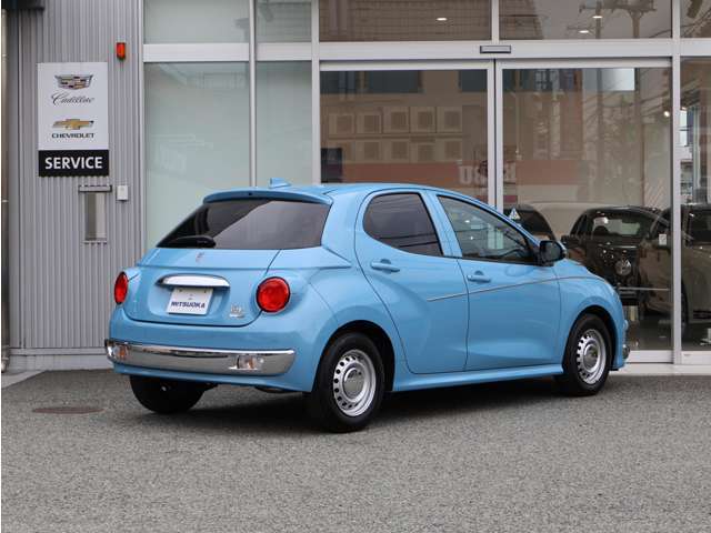 光岡自動車WEST店です！　当店在庫をご覧頂き誠にありがとうございます。