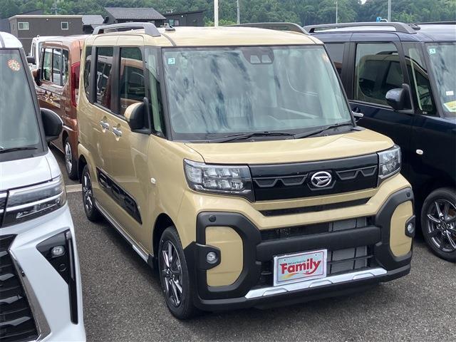 【スタッフの対応が売り】200名以上の個性溢れるスタッフ一同で丁寧な接客を徹底しています！女性スタッフも多数在籍しておりますので、女性の方でも安心！