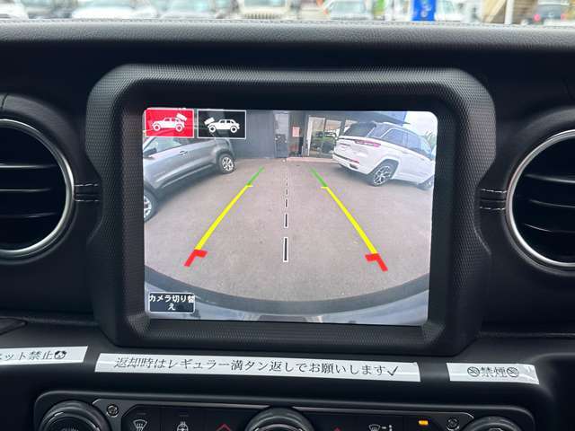 バックカメラ搭載