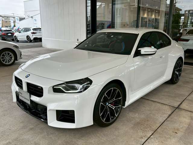 点検整備時に交換が必要な項目（BMW認定指定交換指定部品など）に関しましては、すべて新品の純正部品を使用させて頂きます。※点検項目にはBMWコンピューター診断も含まれます。