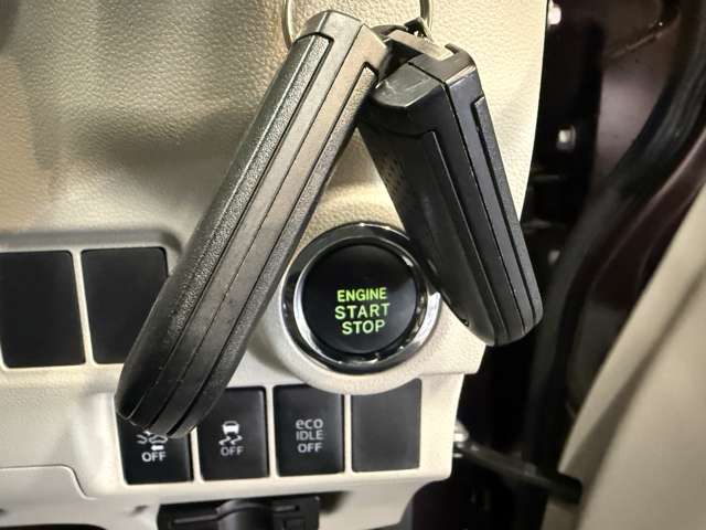 ボタンひとつでエンジンの始動が可能です☆