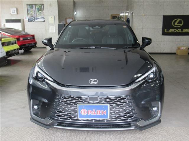本革×ウルトラスエードシート・パノラミックビュー・ディスプレイオーディオ・フルセグ・カープレイ・アドバンスドパーク・パワーバックドア・HUD・セーフティS・BSM・純正17AW・パドルシフト・ETC