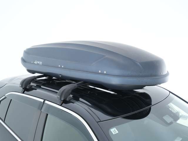 TERZOルーフボックス☆アウトドアシーン等で様々なお荷物を積載可能♪