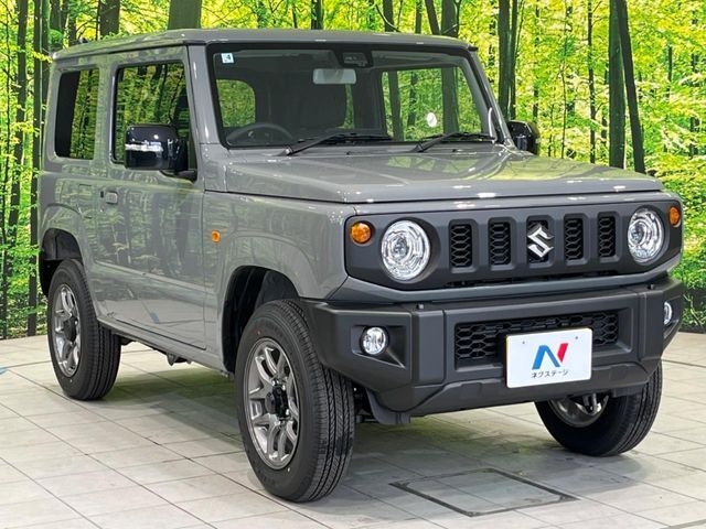 大好評のボディコーティング「弾スプラッシュコート」もご納車までに施工可能。通常のガラスコートと異なる、耐久年数6年の無機質ガラスコーティングが、ボディをキレイな状態に保ってくれます。