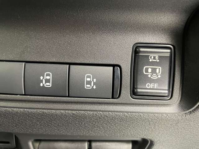 【運転席操作部】快適なドライブを楽しむための機能が装備されています！運転席から触れるので、使いやすいです！除菌プランいれていただくと、さらに清潔で安心していただけます！