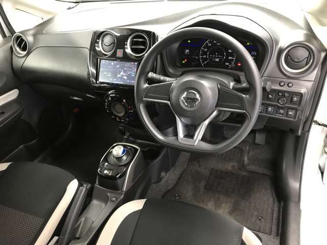 車両の状態、見積もり金額など気になる点ご質問等ございましたらお気軽にメール、ご連絡下さい。細かくご説明致します★