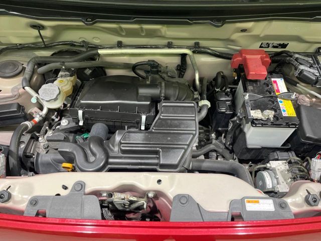 親切・丁寧な専門メカニックスタッフが応対！・車検・点検整備・事故等の修理などアフターサービスも安心。お車のカスタマイズもネクステージのサービススタッフまでご相談ください！
