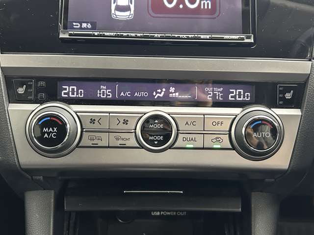 【　オートエアコン　】車内温度を感知して自動で温度調整をしてくれるのでいつでも快適な車内空間を創り上げます！