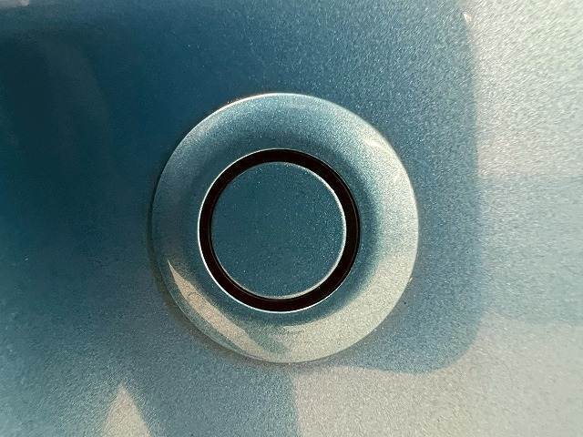 【クリアランスソナー】を装備！！前方や後方の見えない部分を警告音で知らせてくれます！！