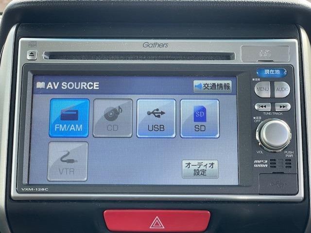 当店の車は全て、国土交通省認定の国家2級整備士による、各種走行テスト・全装備品の動作確認及び、修復歴の厳選チェック済み。こだわり、納得し、、選び抜いた車だけを展示しています。