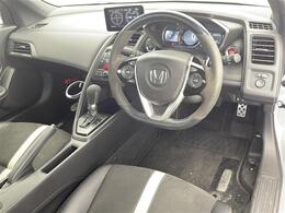 【インパネ全体】『インパネ全体』の画像になります。写真の内容に関してご不明点、ご質問等がございましたらお気軽にガリバー店舗までお問い合わせください。